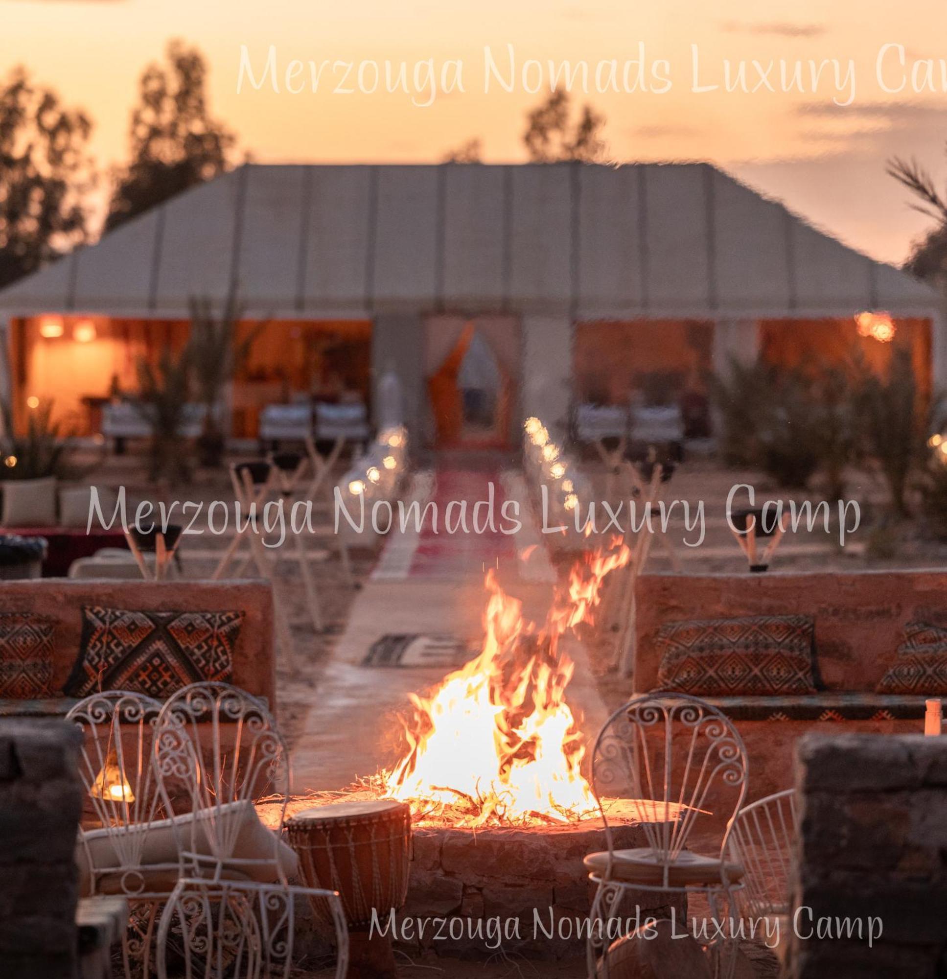Merzouga Nomads Luxury Camp Esterno foto
