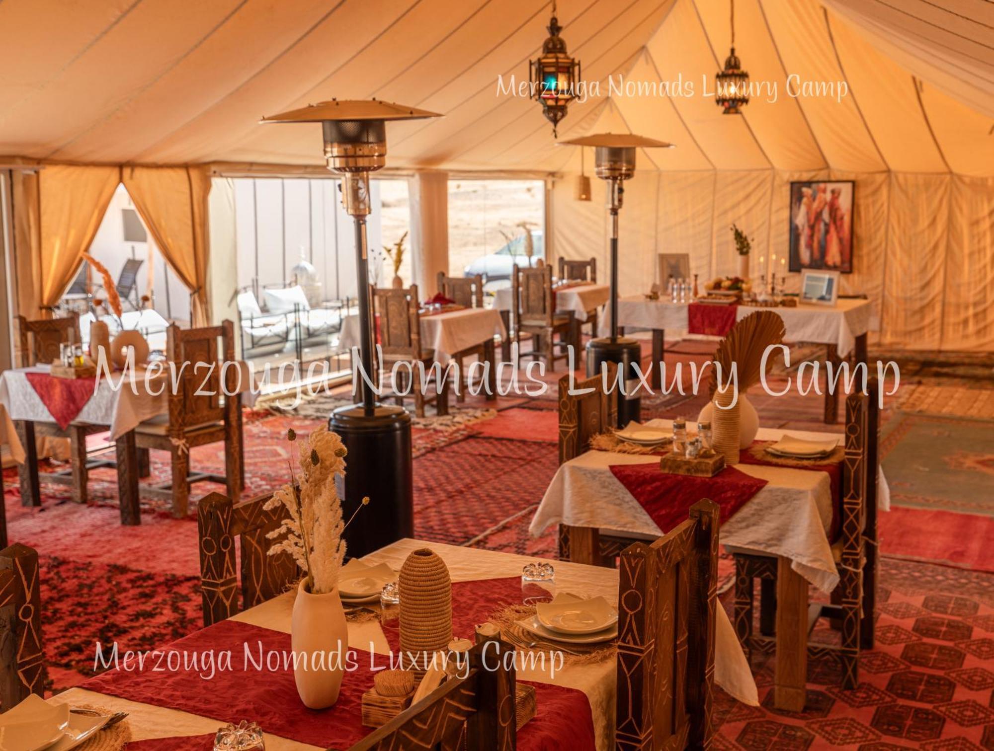 Merzouga Nomads Luxury Camp Esterno foto