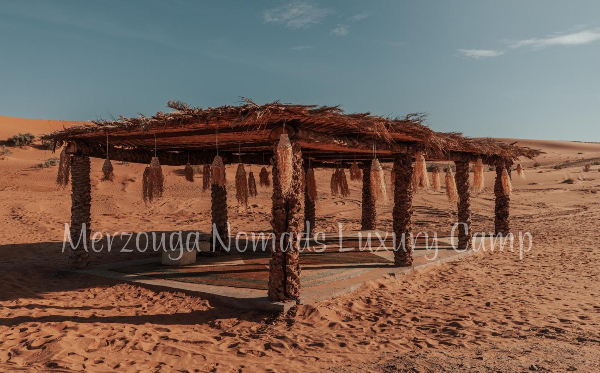 Merzouga Nomads Luxury Camp Esterno foto