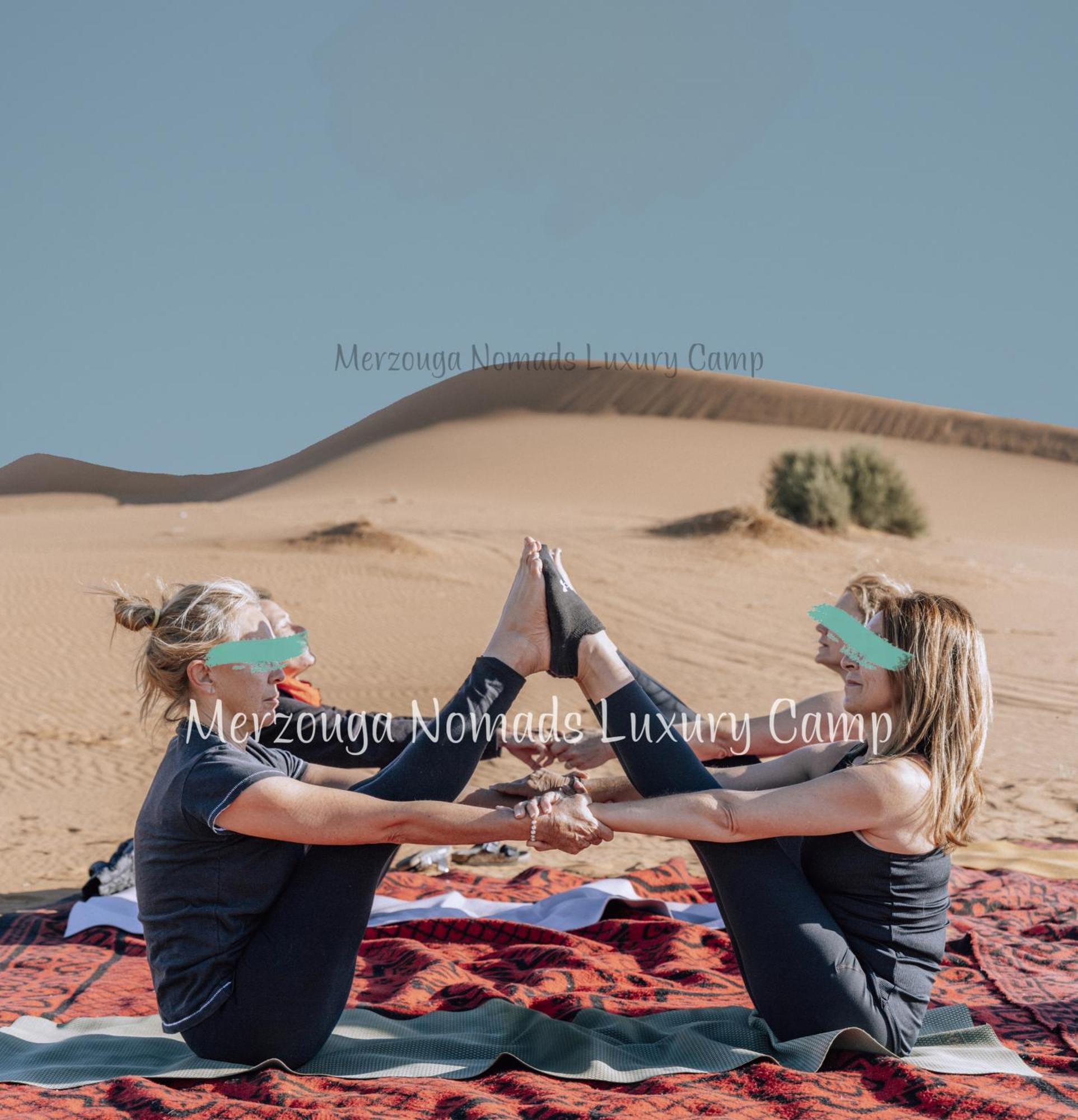 Merzouga Nomads Luxury Camp Esterno foto