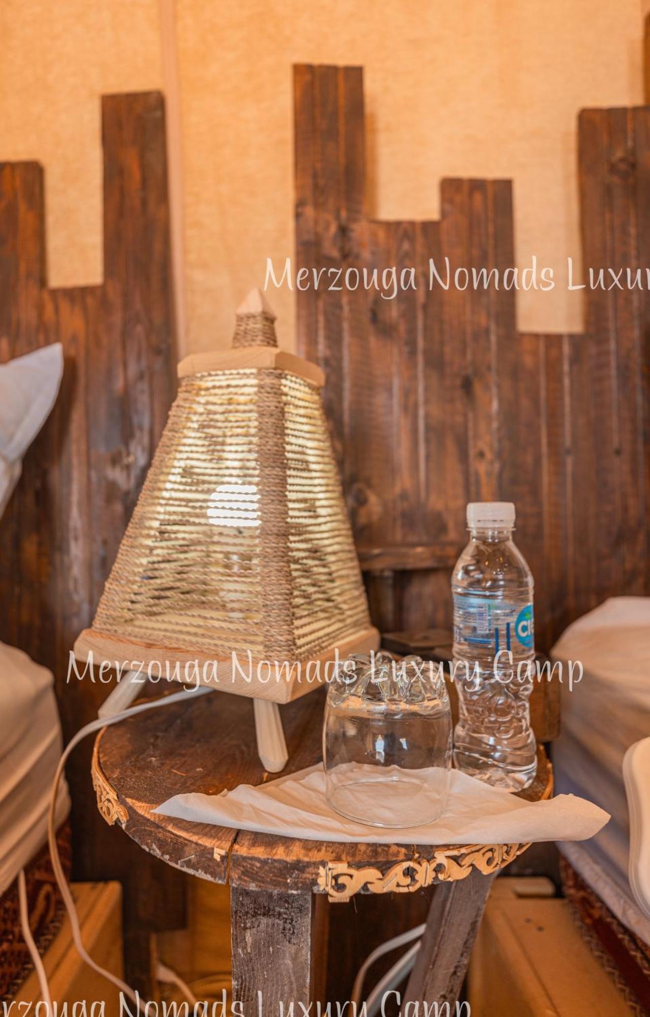 Merzouga Nomads Luxury Camp Esterno foto