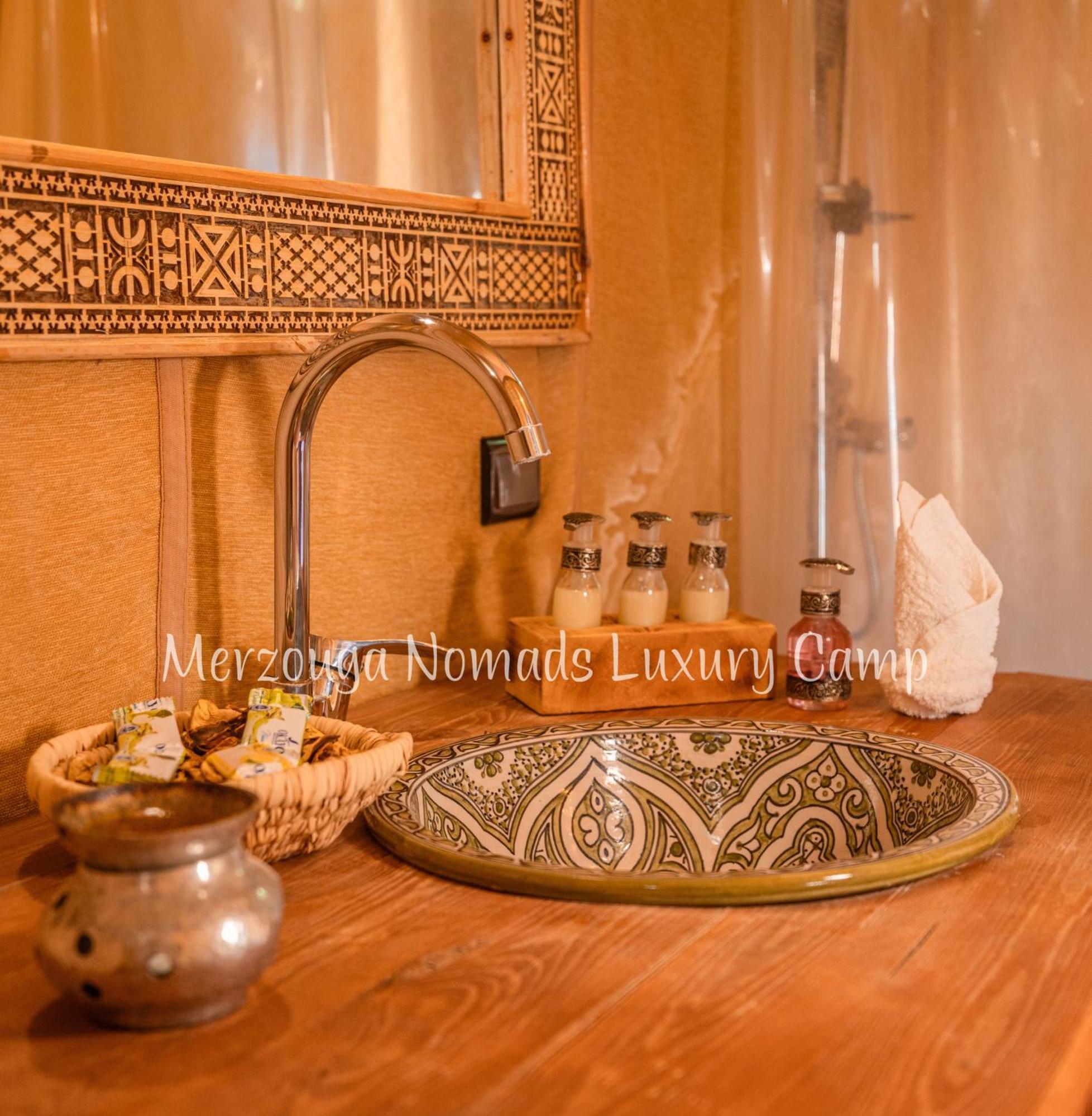Merzouga Nomads Luxury Camp Esterno foto