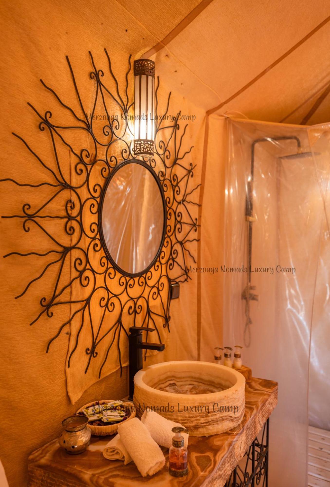 Merzouga Nomads Luxury Camp Esterno foto