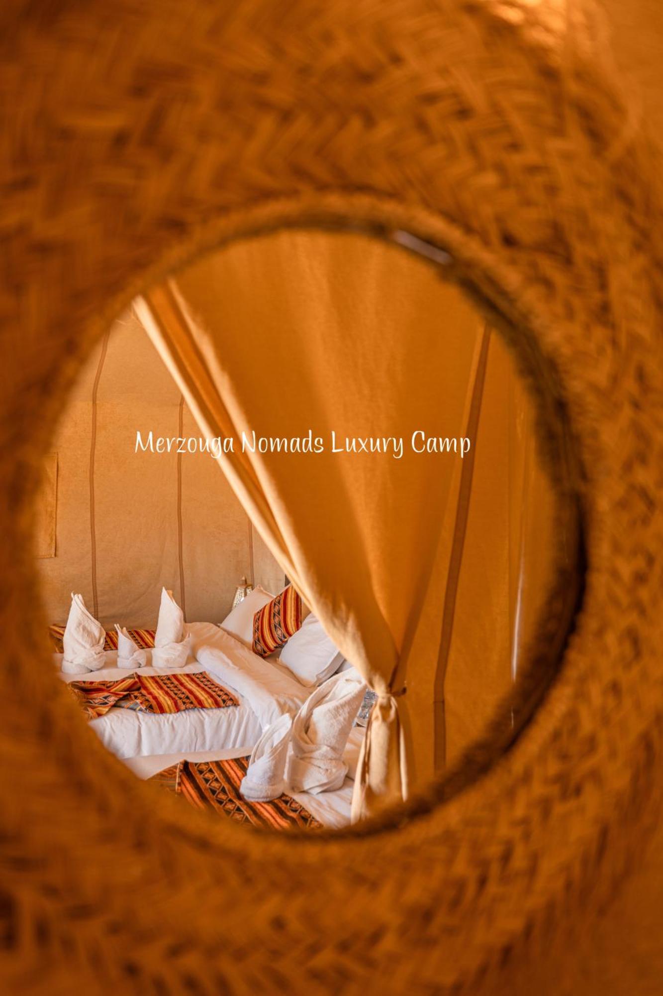 Merzouga Nomads Luxury Camp Esterno foto