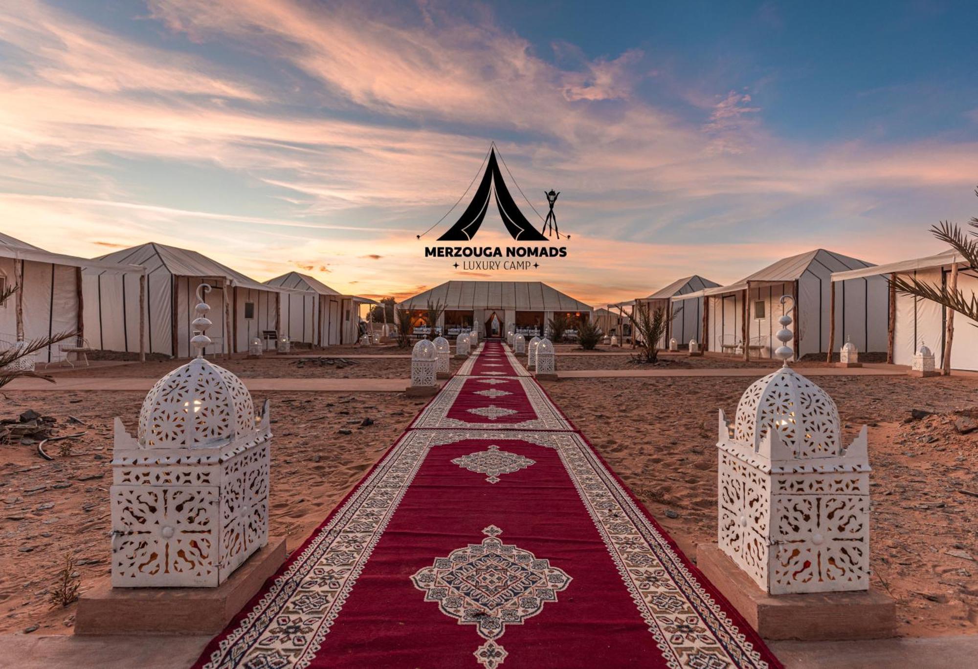 Merzouga Nomads Luxury Camp Esterno foto